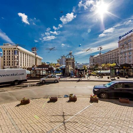 Two-Room Apartments On Maidan Nezavisimosti Kyiv Exterior photo